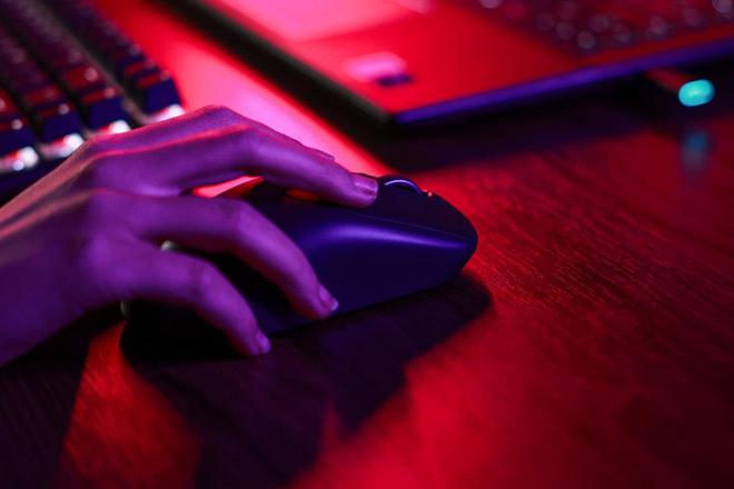 备矩阵：m16 R2+Pro键鼠耳机性能巅峰凯发平台纯血Alienware外星人电竞装(图10)
