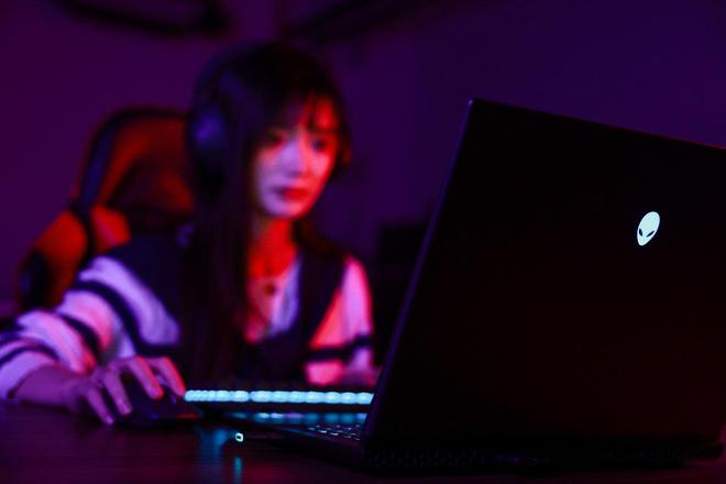 备矩阵：m16 R2+Pro键鼠耳机性能巅峰凯发平台纯血Alienware外星人电竞装(图42)